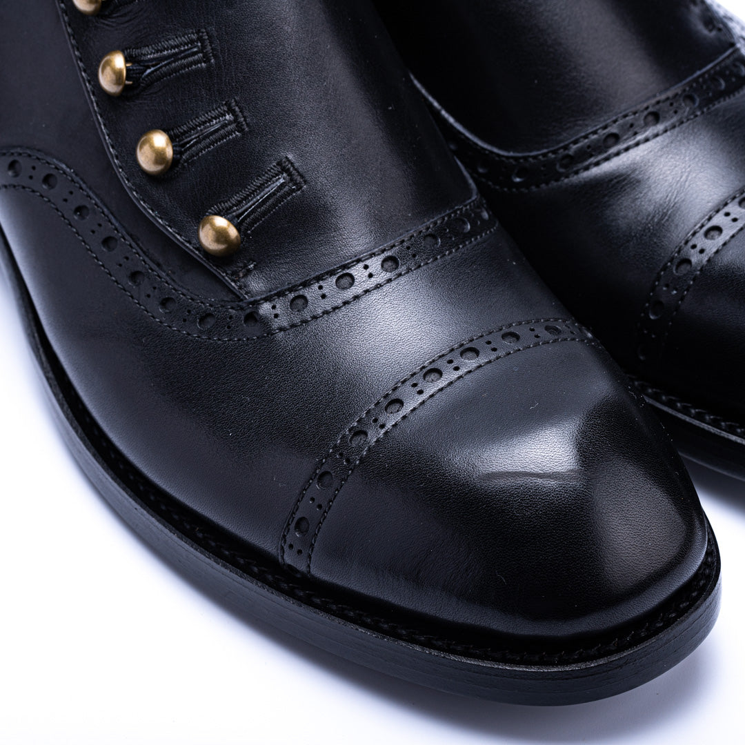 C-7047 BUTTON SHOES BL