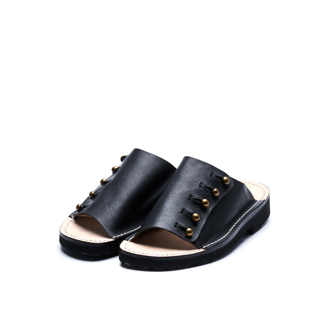 PC-5078 BUTTON SANDALS BL