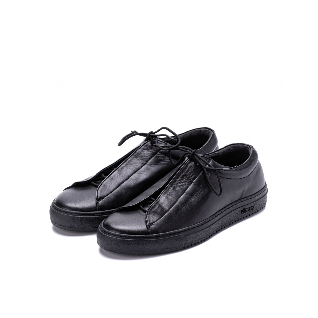 TR-013 LEATHER LOW-CUT SNEAKERS BL