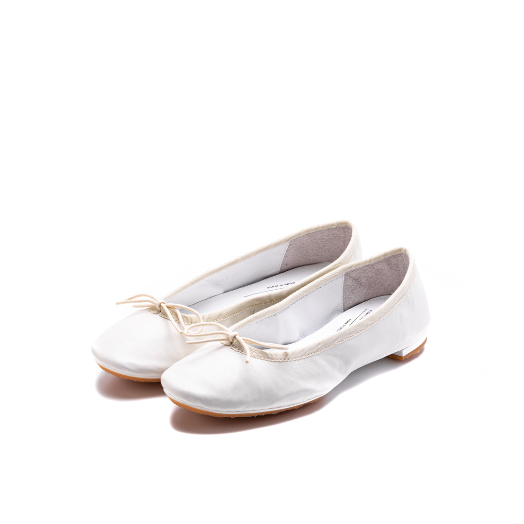 TR-009 BALLET SHOES WH