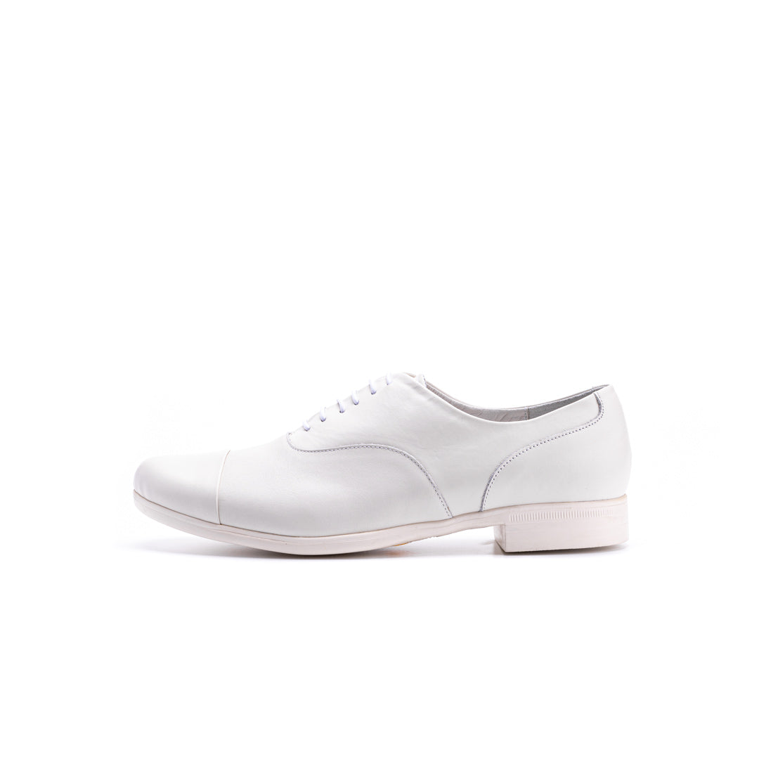 TR-001 CAP-TOE SHOES WH