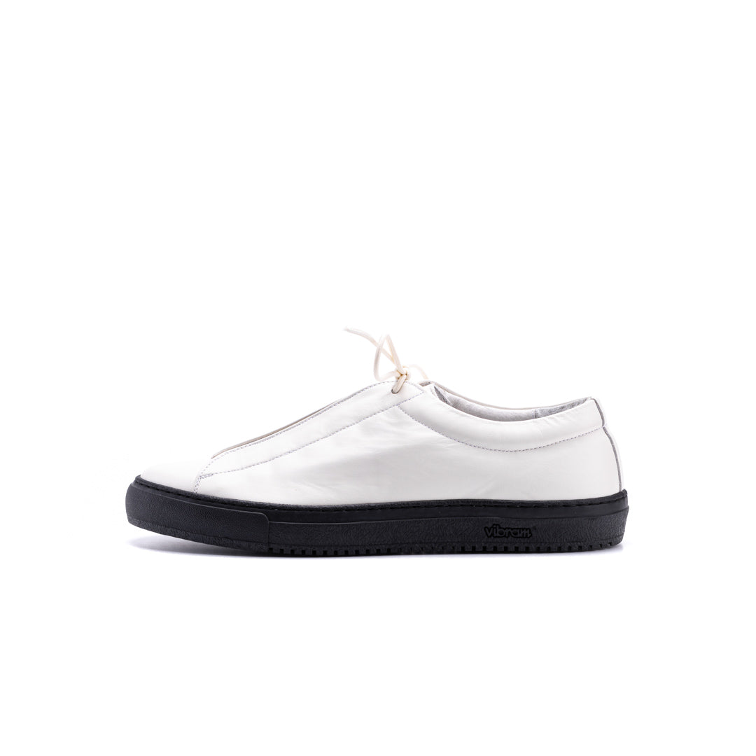 TR-013 LEATHER LOW-CUT SNEAKERS WH/BL