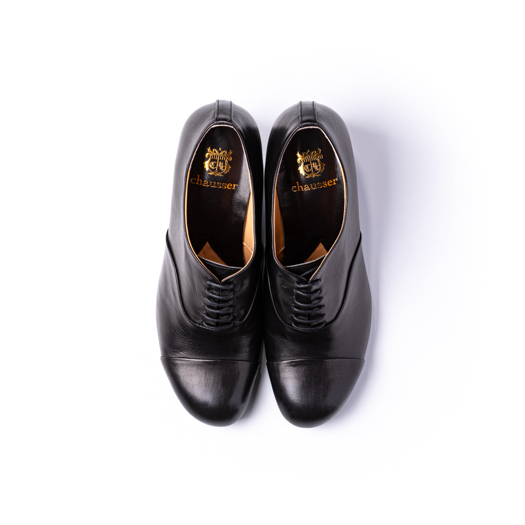 C-2243 CAP-TOE HEELS BL