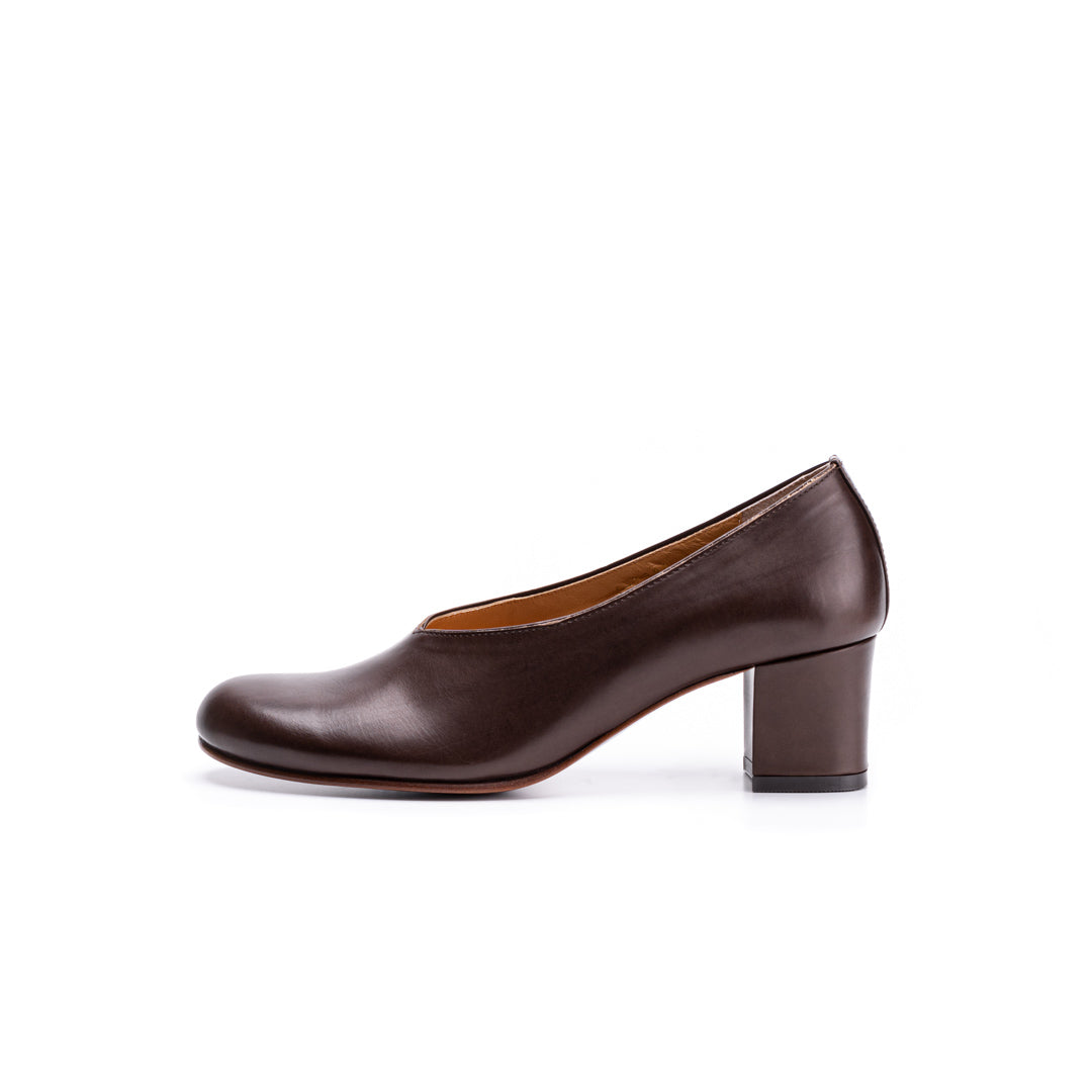 C-2298 V-CUT PUMPS DBR