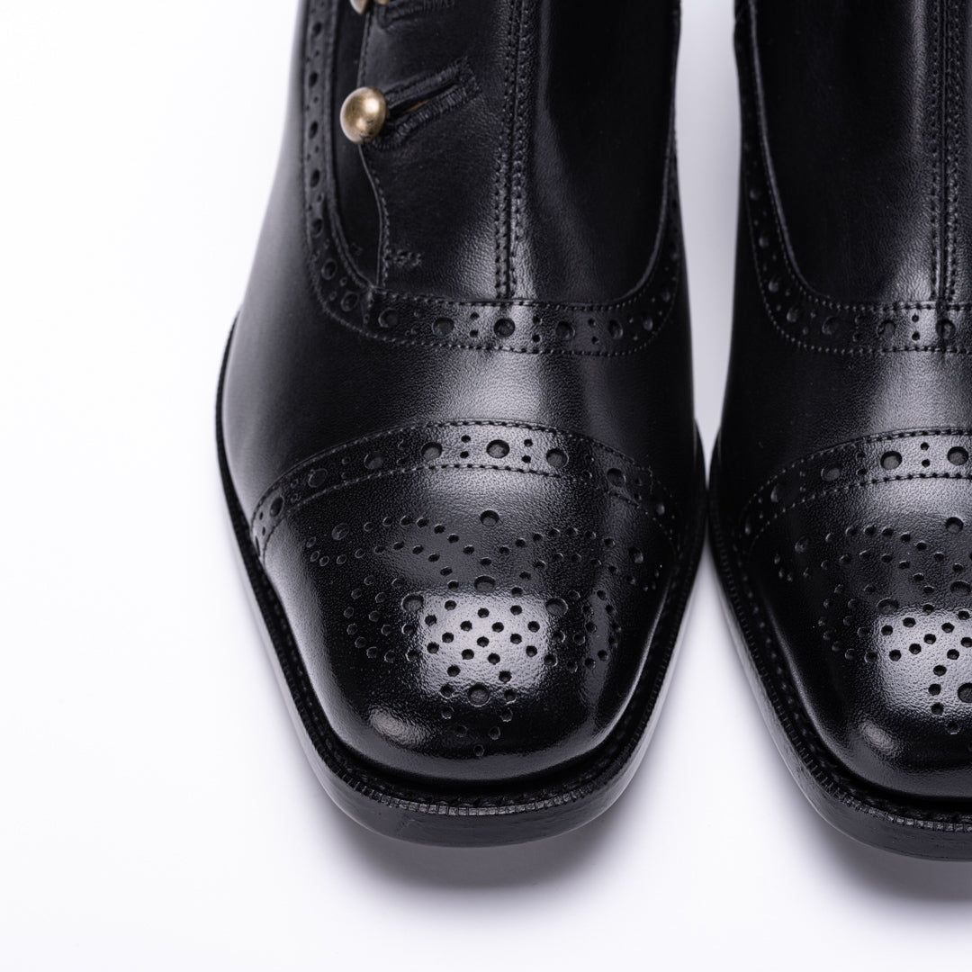 PC-5053 BUTTON HEEL BOOTS BL