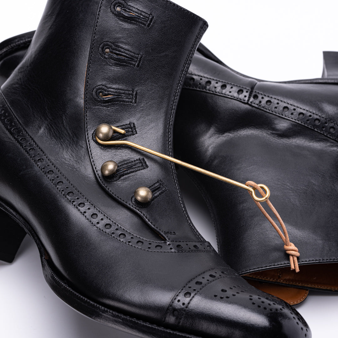 PC-5053 BUTTON HEEL BOOTS BL
