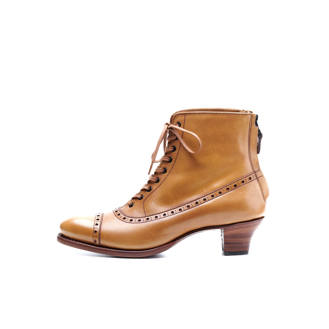 PC-5080 BACK-ZIP LACE-UP HEEL BOOTS CA