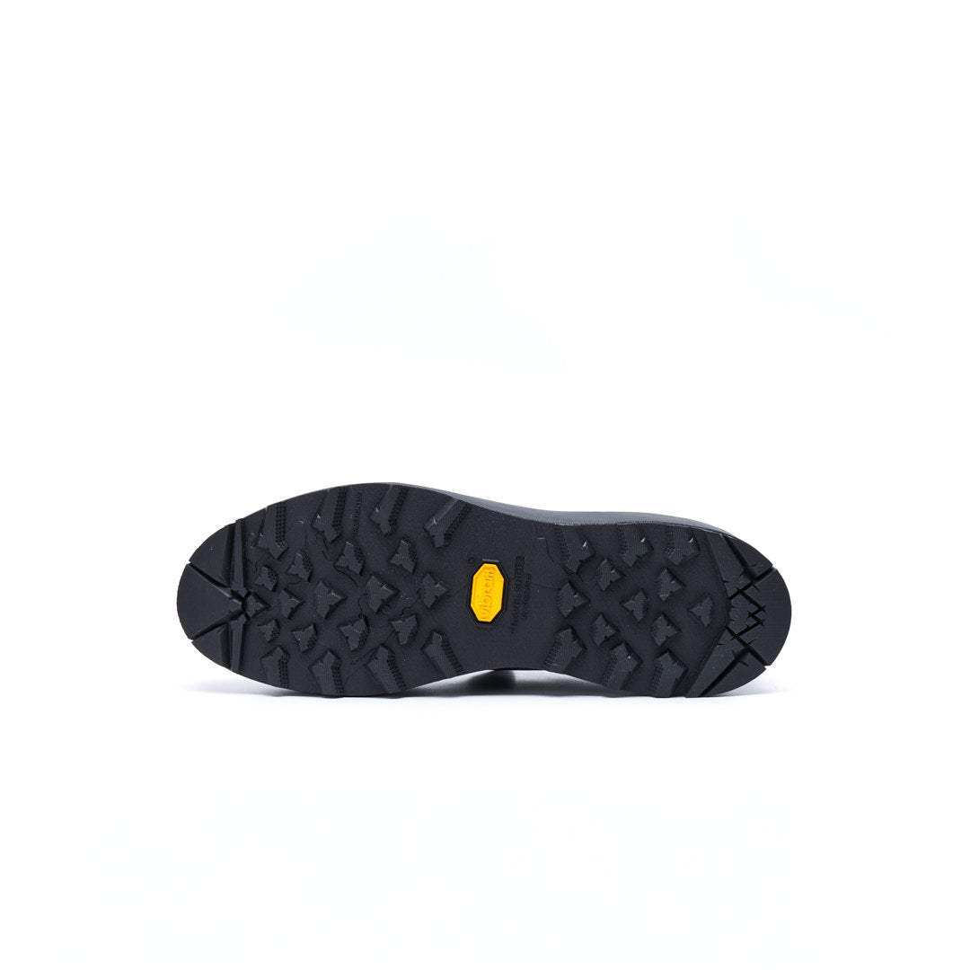 TRA-028 SLIP-ON SHOES BL