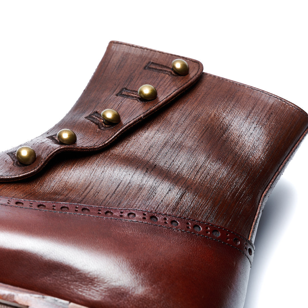 【受注オーダー/納期:2026年3月下旬】C-7063GA BUTTON BOOTS DBR