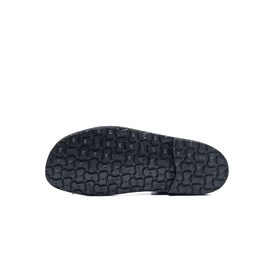 【受注オーダー/納期:2026年3月下旬】C-7050NN BUTTON SANDALS BL