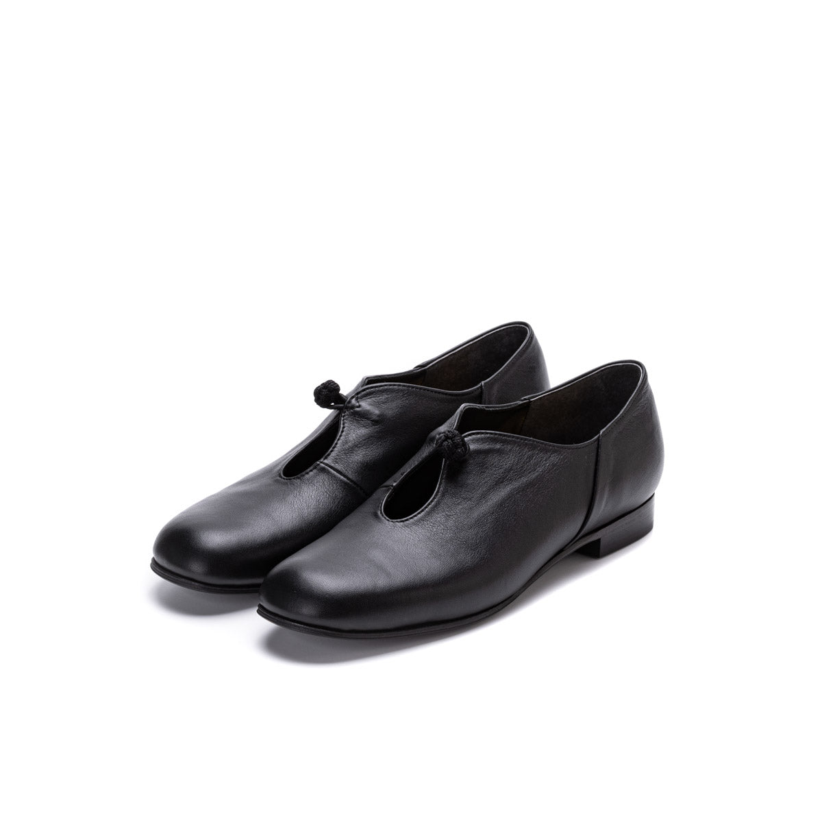 C-2324 U-FRONT CHINA BUTTON SHOES BL