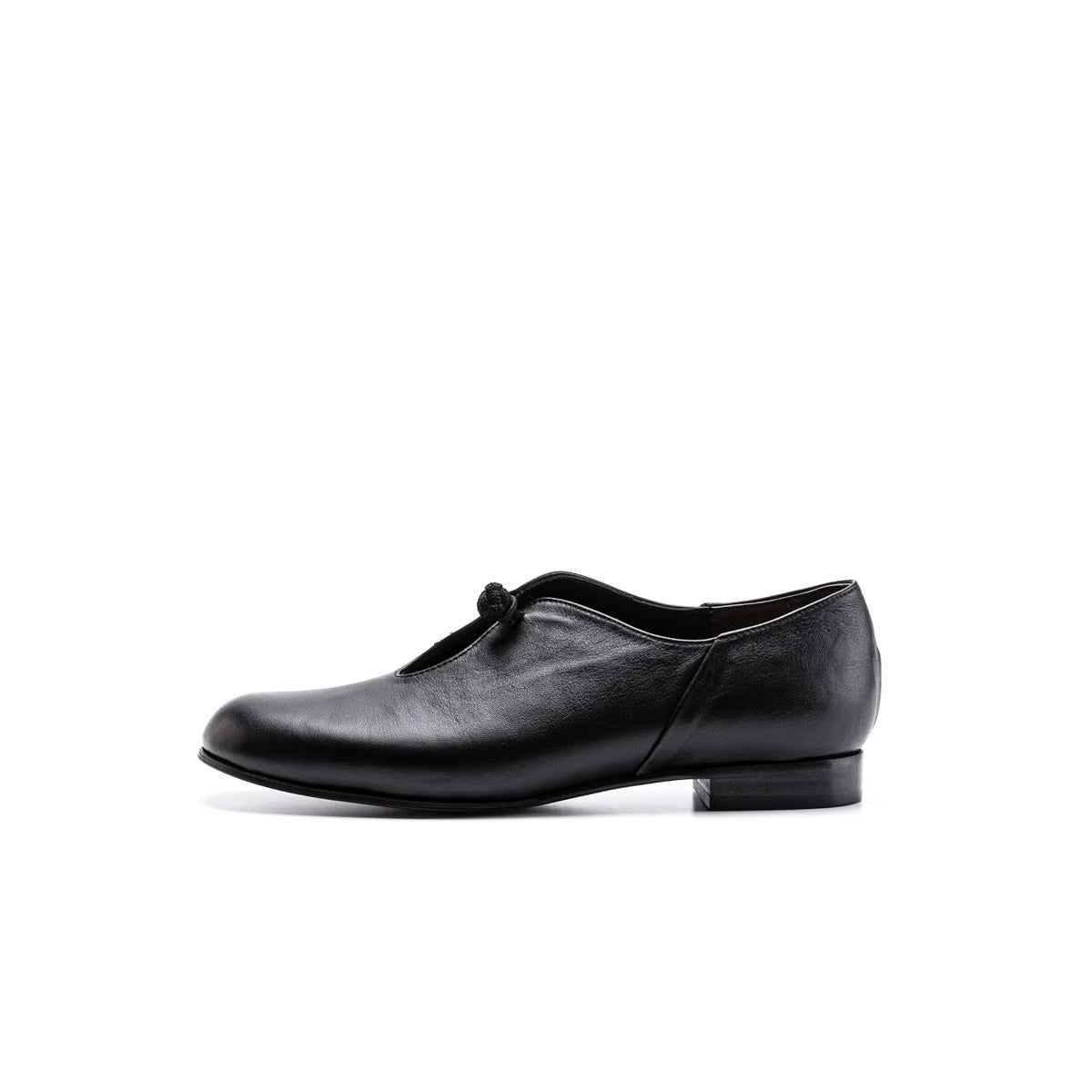 C-2324 U-FRONT CHINA BUTTON SHOES BL