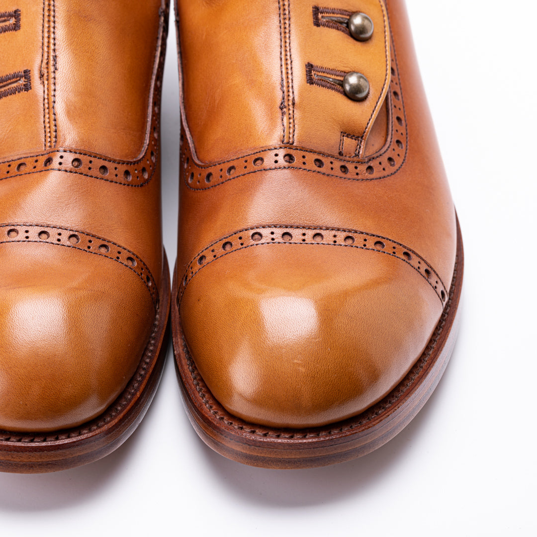 C-7039 BUTTON BOOTS CA