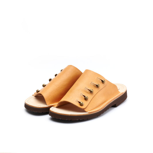 C-7050　BUTTON SANDALS  BG