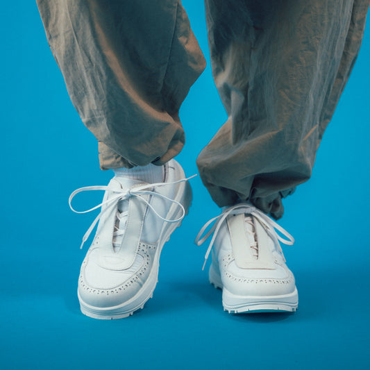 TRA-024　LEATHER SNEAKERS CRM/WHC