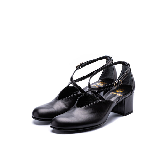 C-2334　CROSS STRAP PUMPS BL