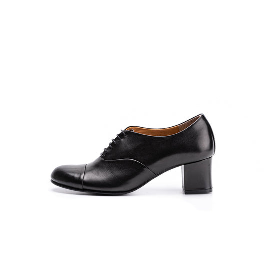 C-2243　CAP-TOE HEELS BL