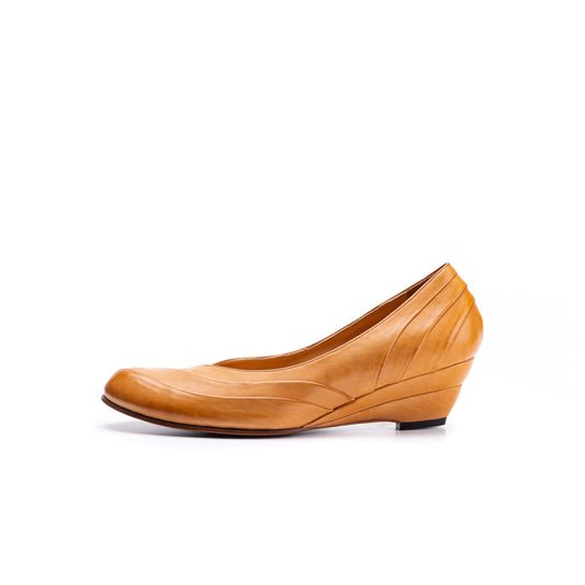 C-2063　WEDGE HEEL PUMPS CA
