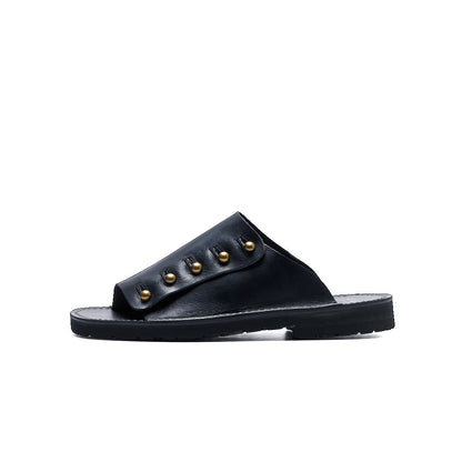 【受注オーダー／納期：2026年3月下旬】C-7050PU　BUTTON SANDALS BL