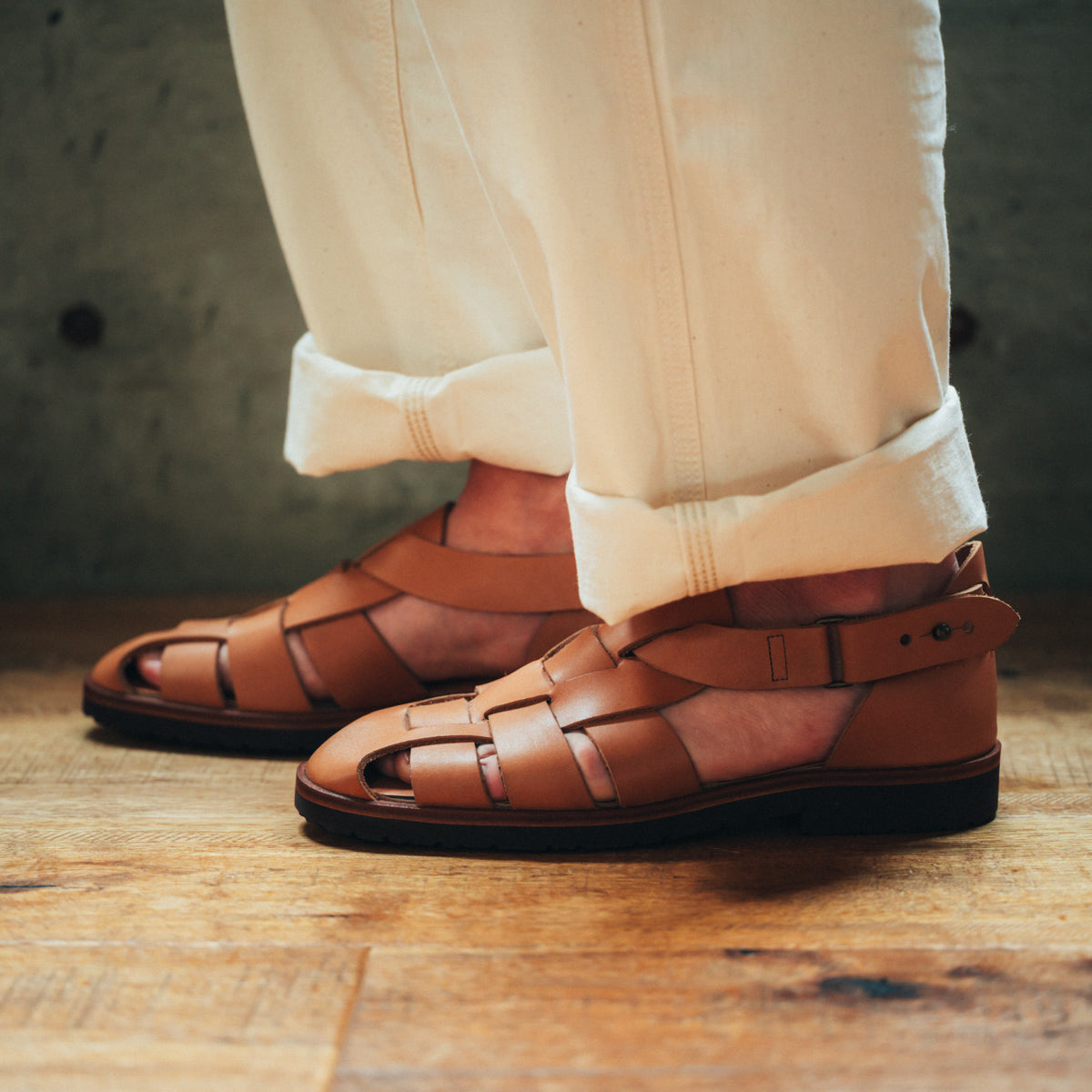 C-7061 GHILLIE SANDALS BL