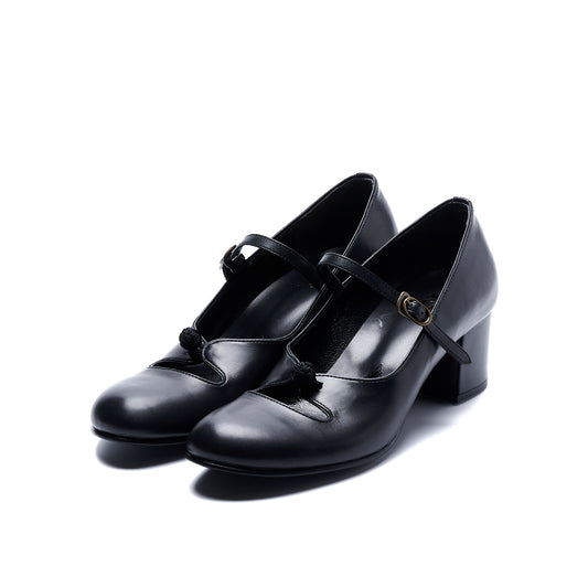 C-2371　CHINA BUTTON STRAP PUMPS BL