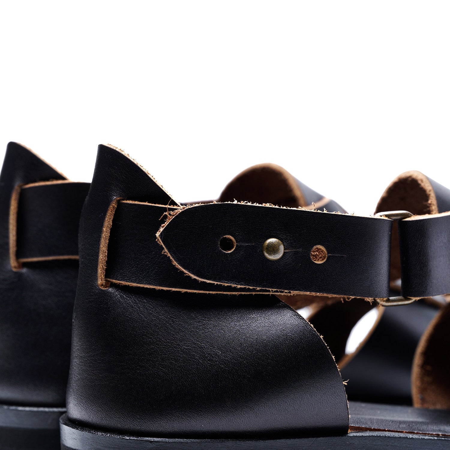 C-7069 GURKHA SANDALS BL – chausser online store