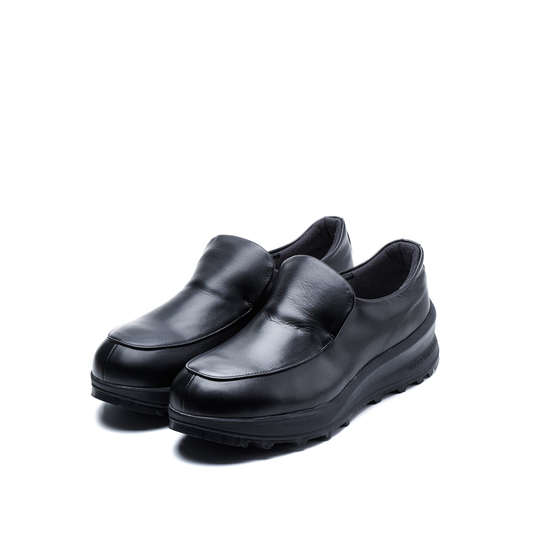 TRA-028　SLIP-ON SHOES BL